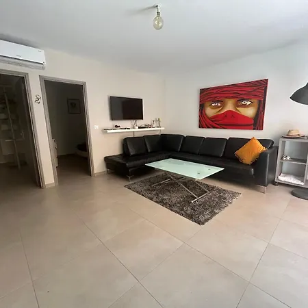 Bergerie Semesterbostad *